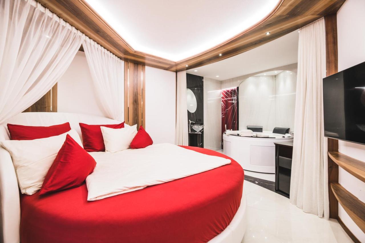 Apartments Villa Venezia Luxury Ortisei Eksteriør billede